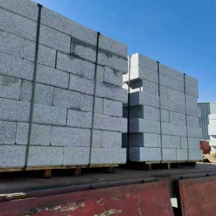 日喀则布 路沿石装车出货