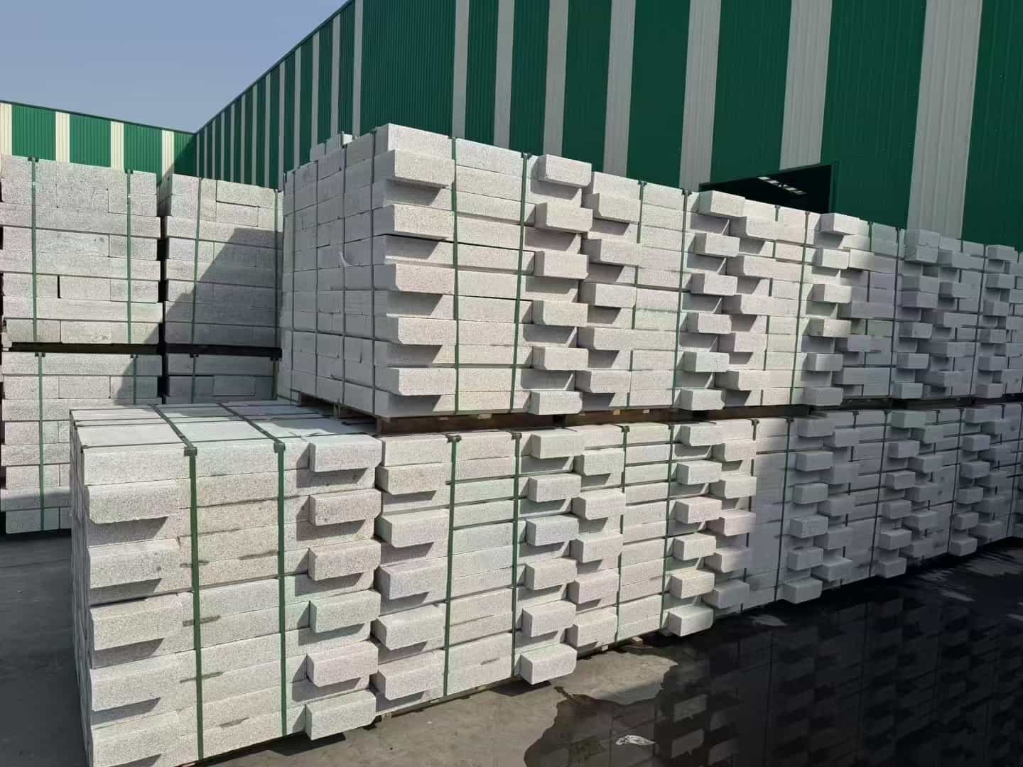 日喀则布芝麻白路沿石